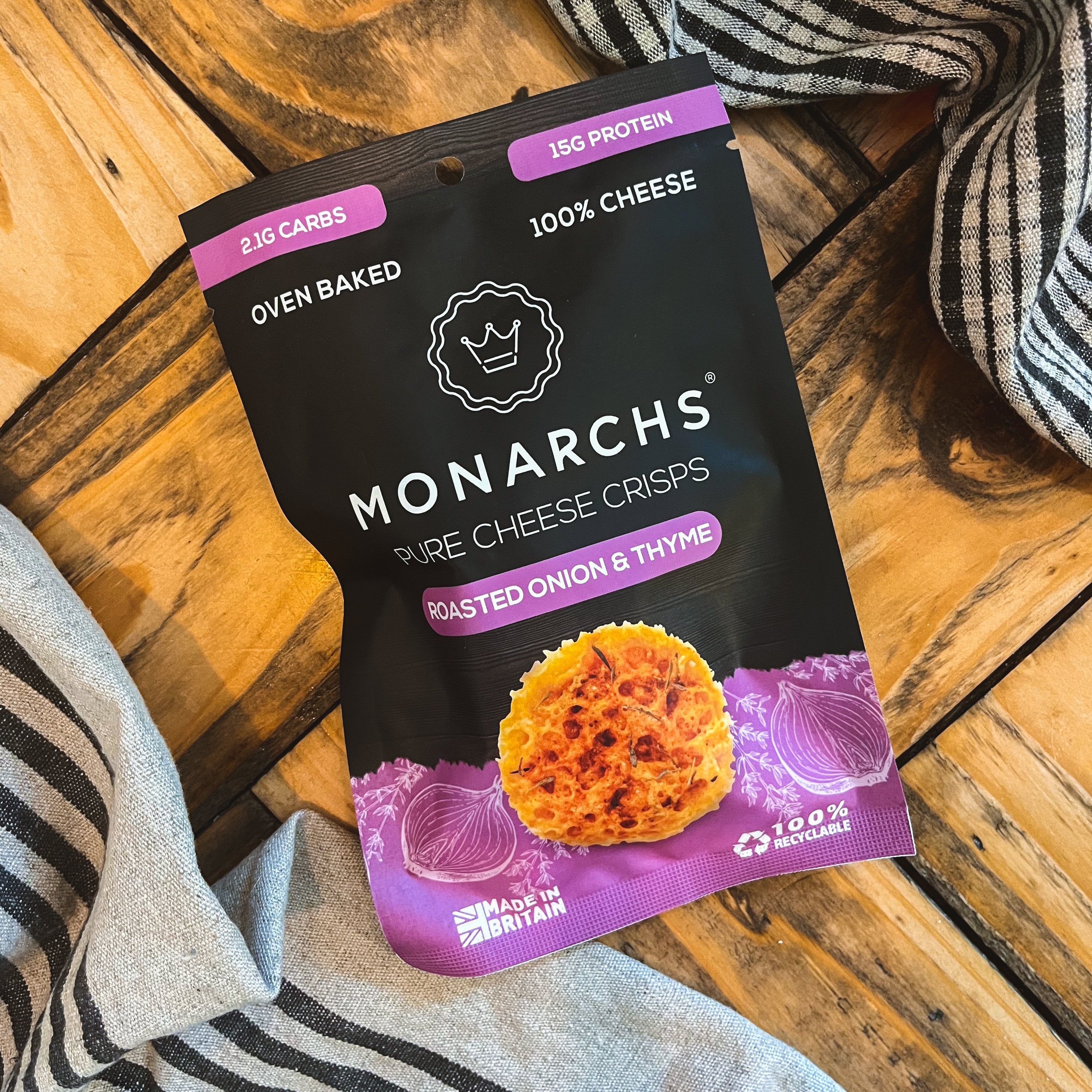 Roasted Onion & Thyme Cheese Crisps 32g - Monarchs